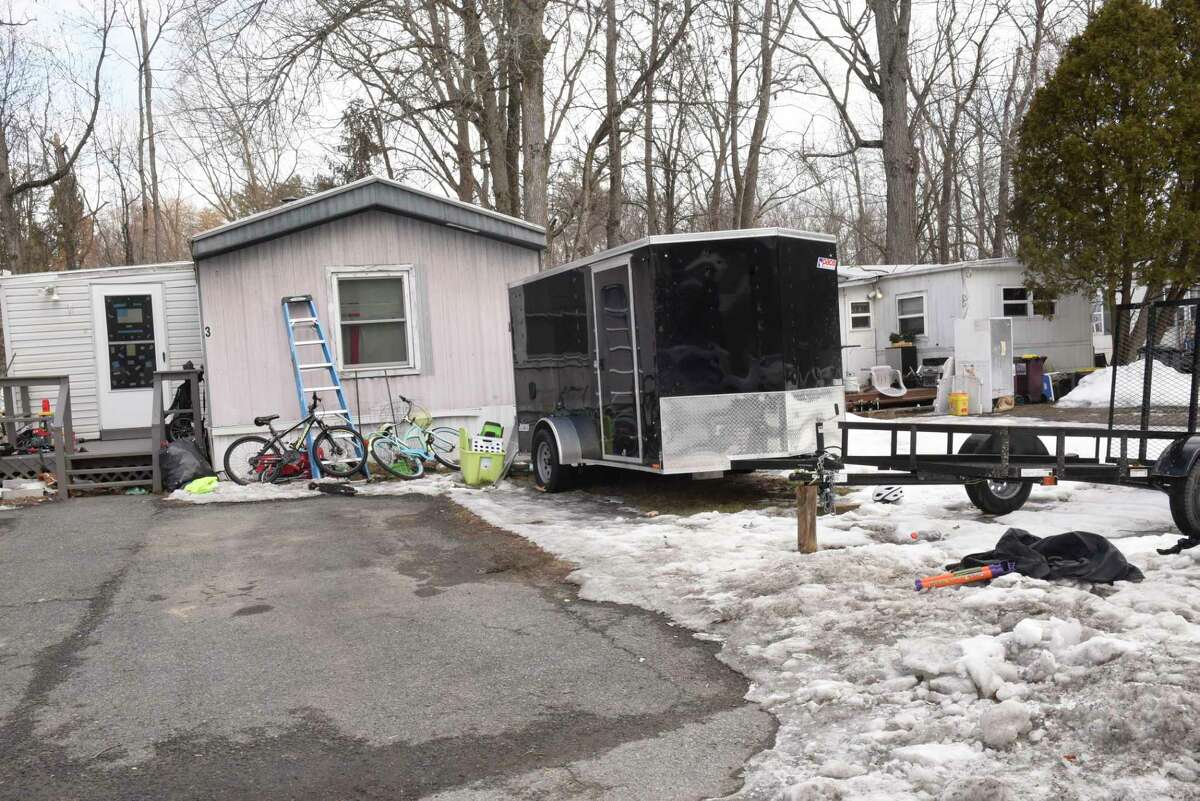 Saratoga mobile home owners say they're being forced out