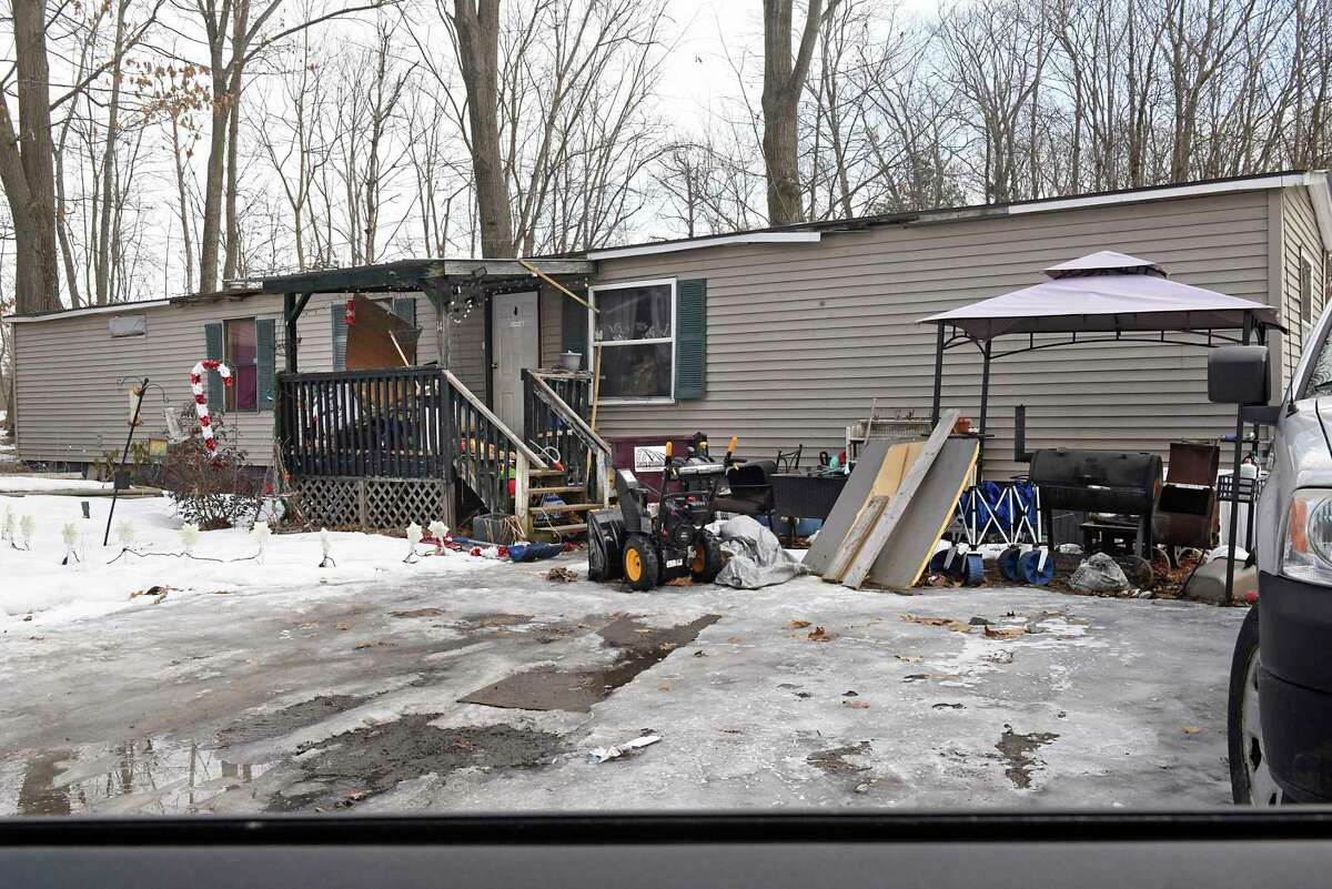 Saratoga mobile home owners say they're being forced out