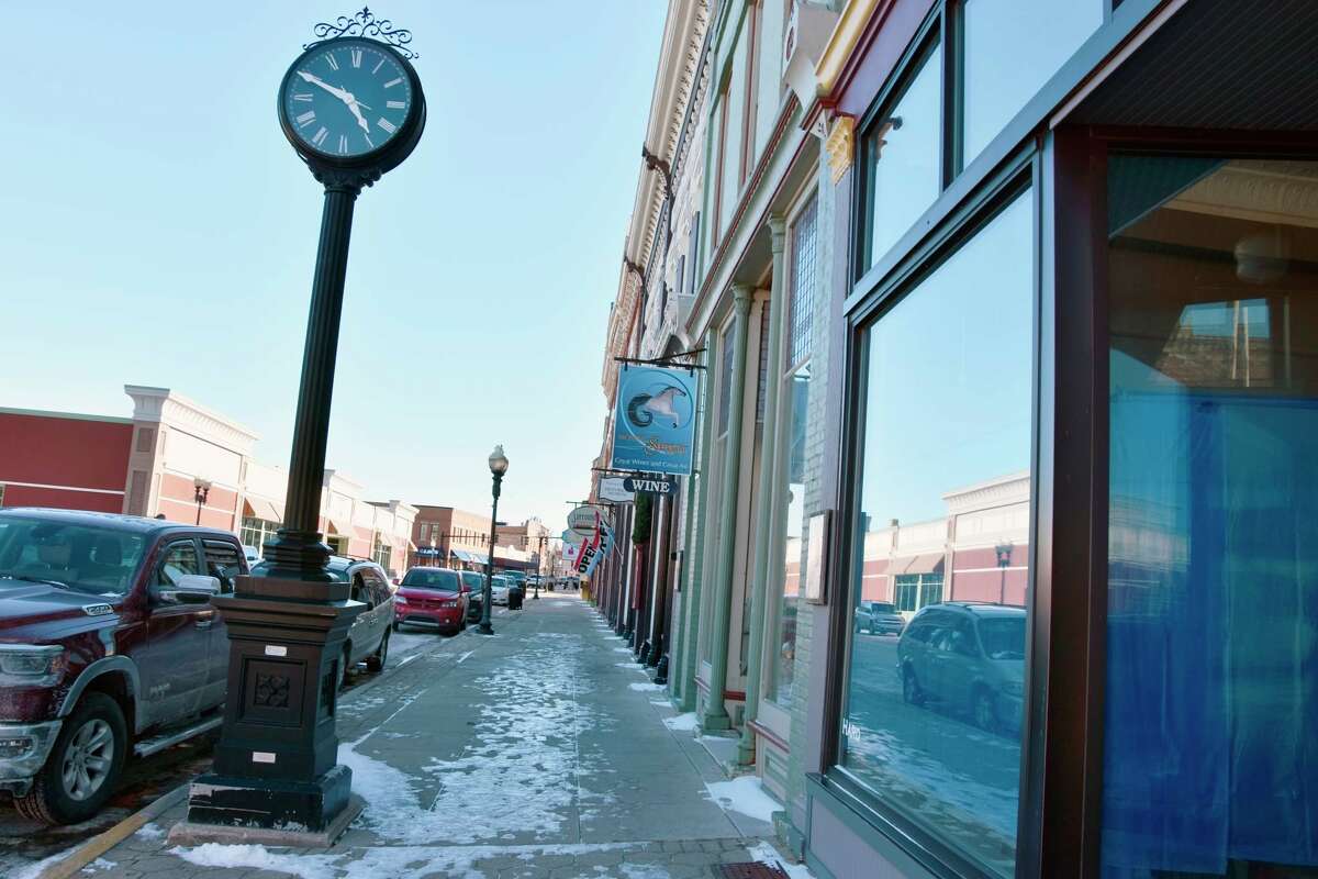 Manistee City Council voted to introduce an amendment allowing housing in some buildings along River Street on Tuesday. (File photo)