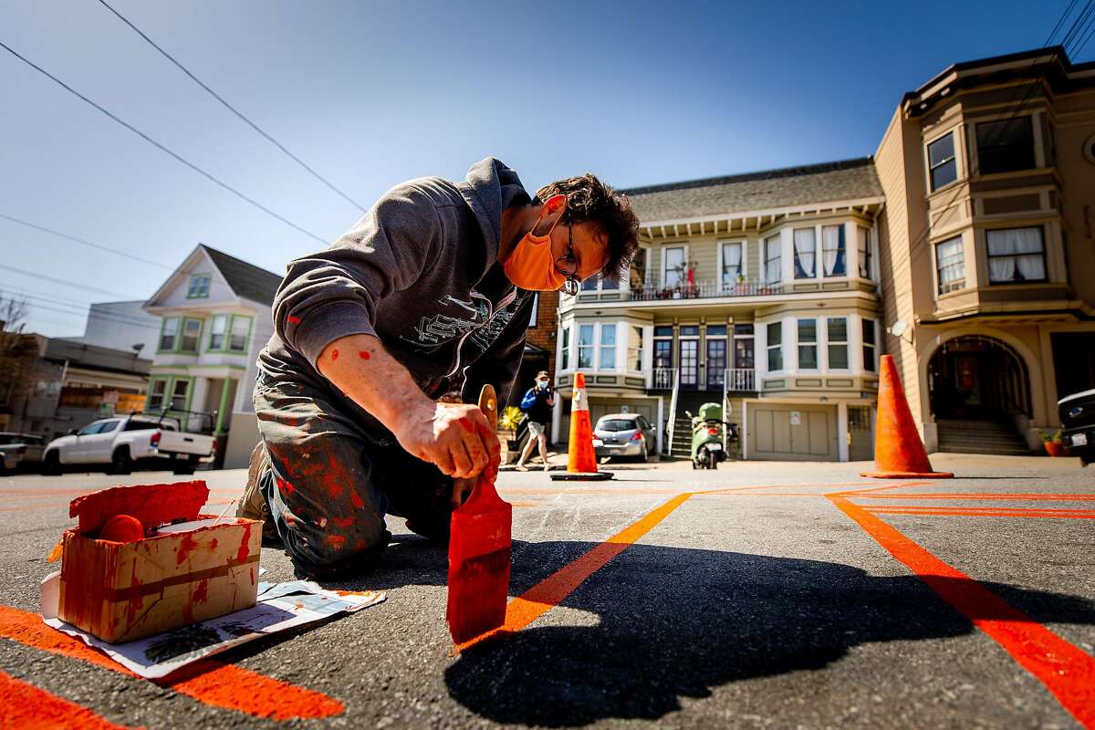 Goldbaum used acrylic latex mixed with grit — basically the same paint used for highways and city streets for his mural on Sanchez Street in San Francisco.