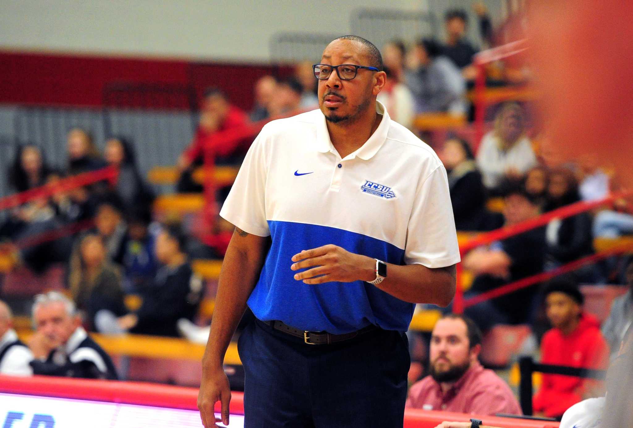 donyell-marshall-steps-down-as-central-connecticut-men-s-basketball-coach