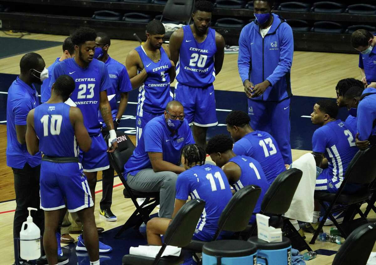 Central Connecticut State coach Donyell Marshall talks to his team during a timeout against UConn in a 2020 game.