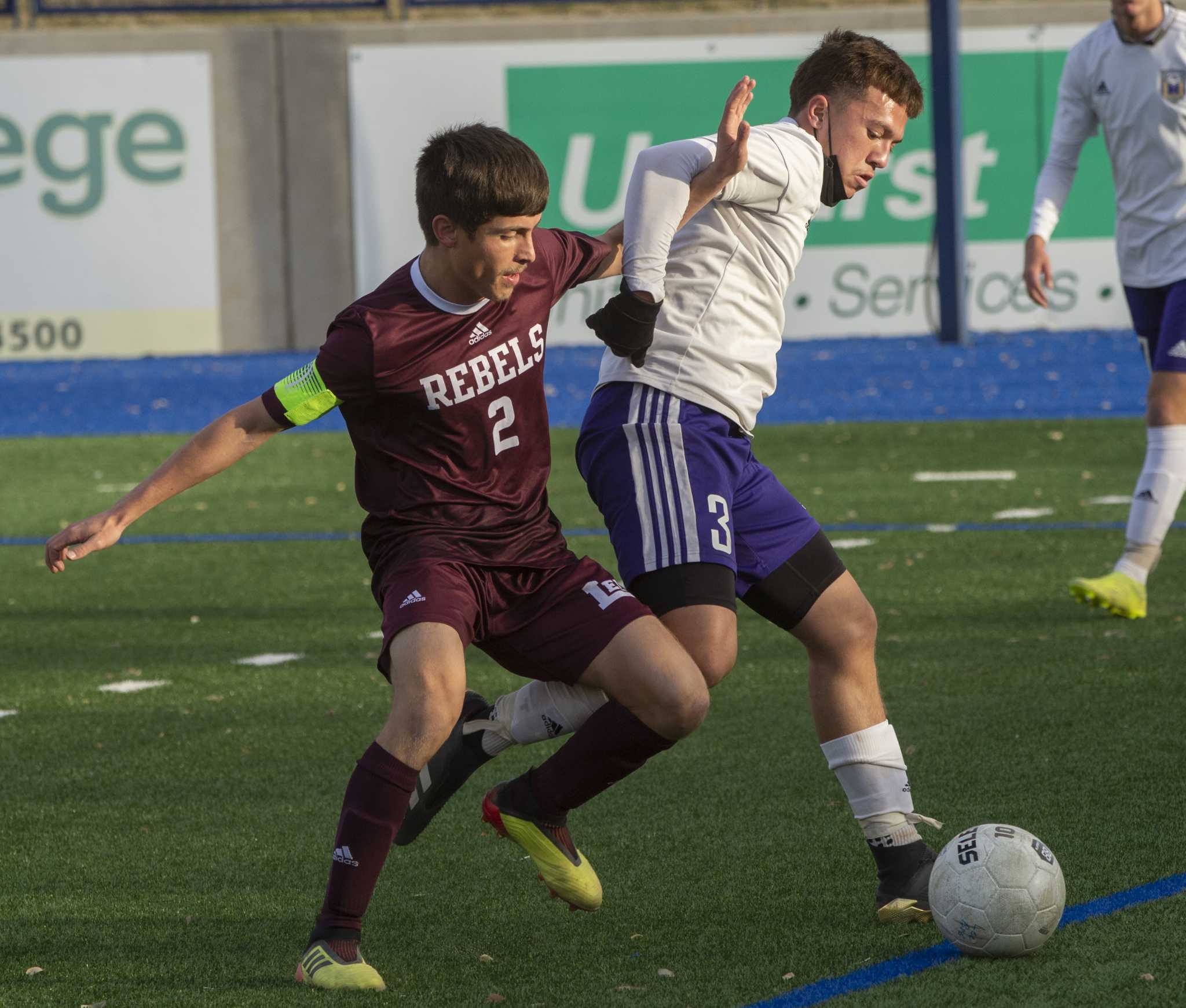 Hs Boys Soccer Mhs Clinches District Title With Win Over Lee