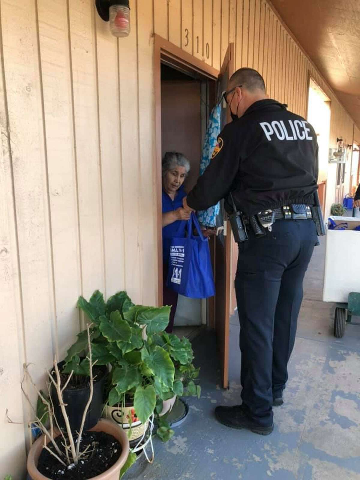 Laredo police officers delivered 280 bags of non-perishable food items to elderly people in the community.