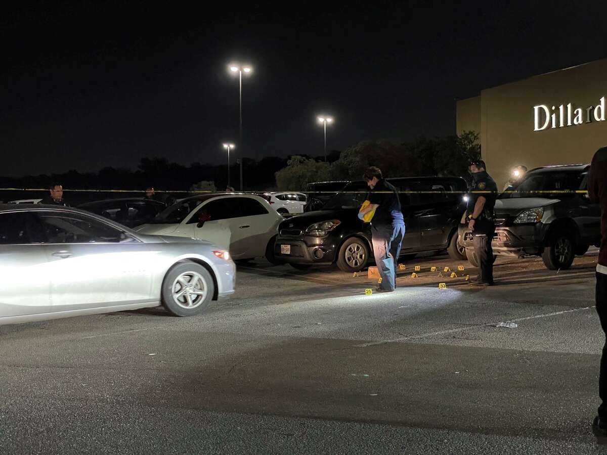 UPDATE: Man injured in shooting outside University Park Mall