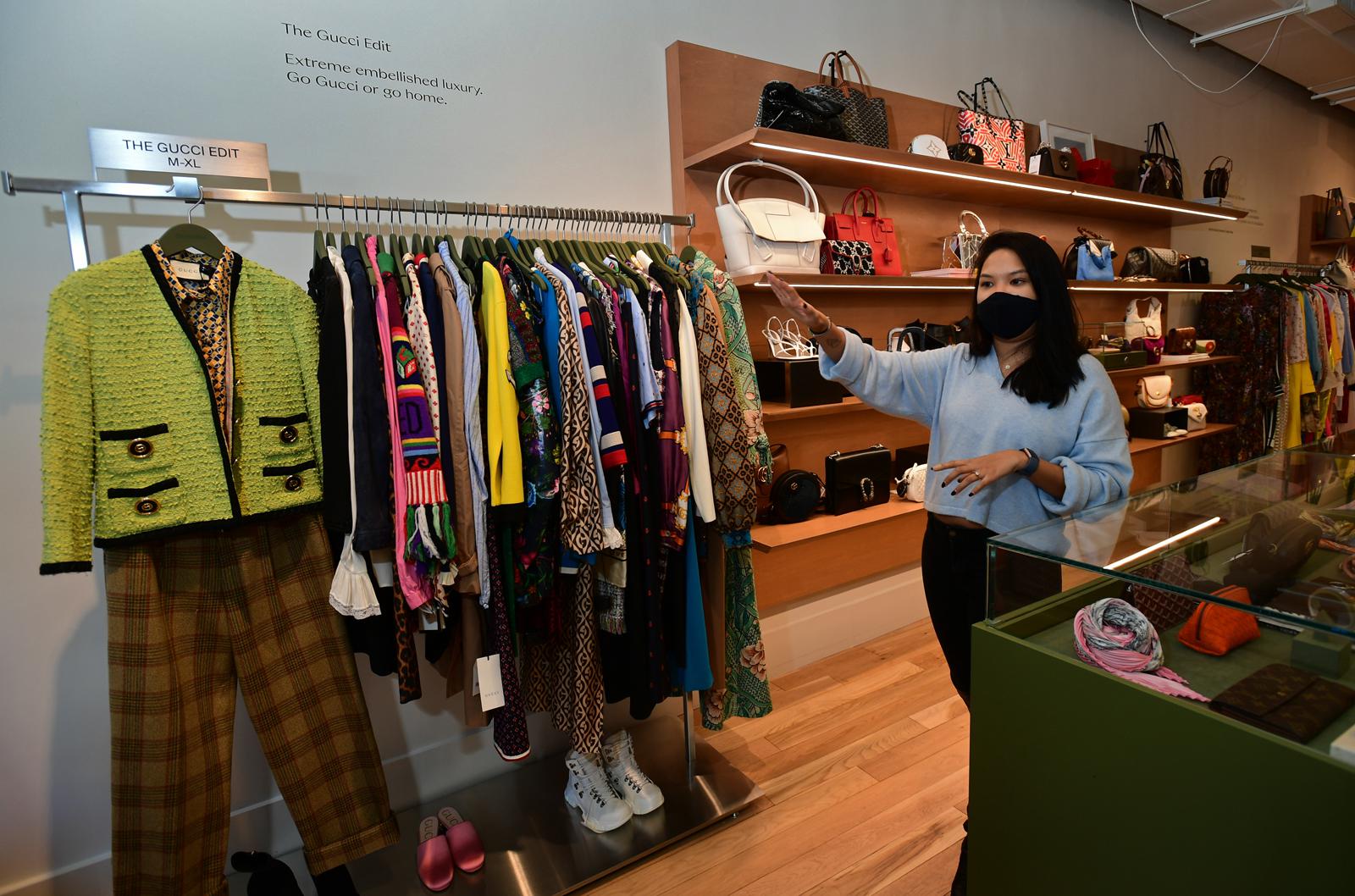 'Ideal location:' The RealReal opens on Greenwich Avenue - Vimarsana News