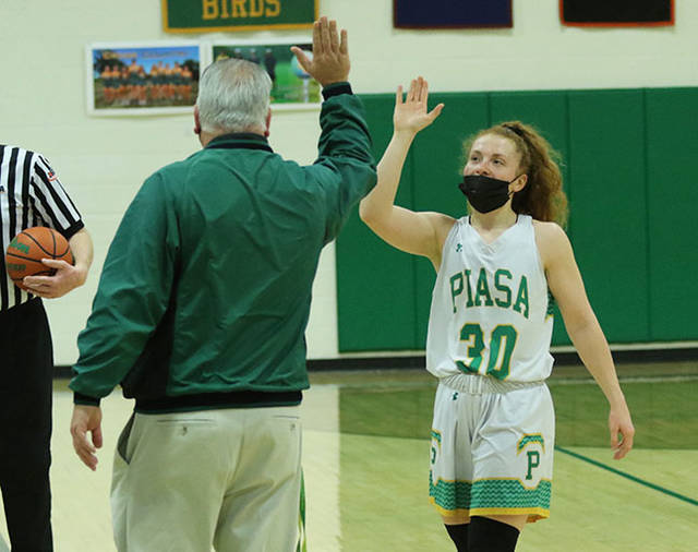 WINNER AND A MOVIE: Birds run table in SCC, produce video tribute to coach (w/ 28 photos) - Vimarsana News