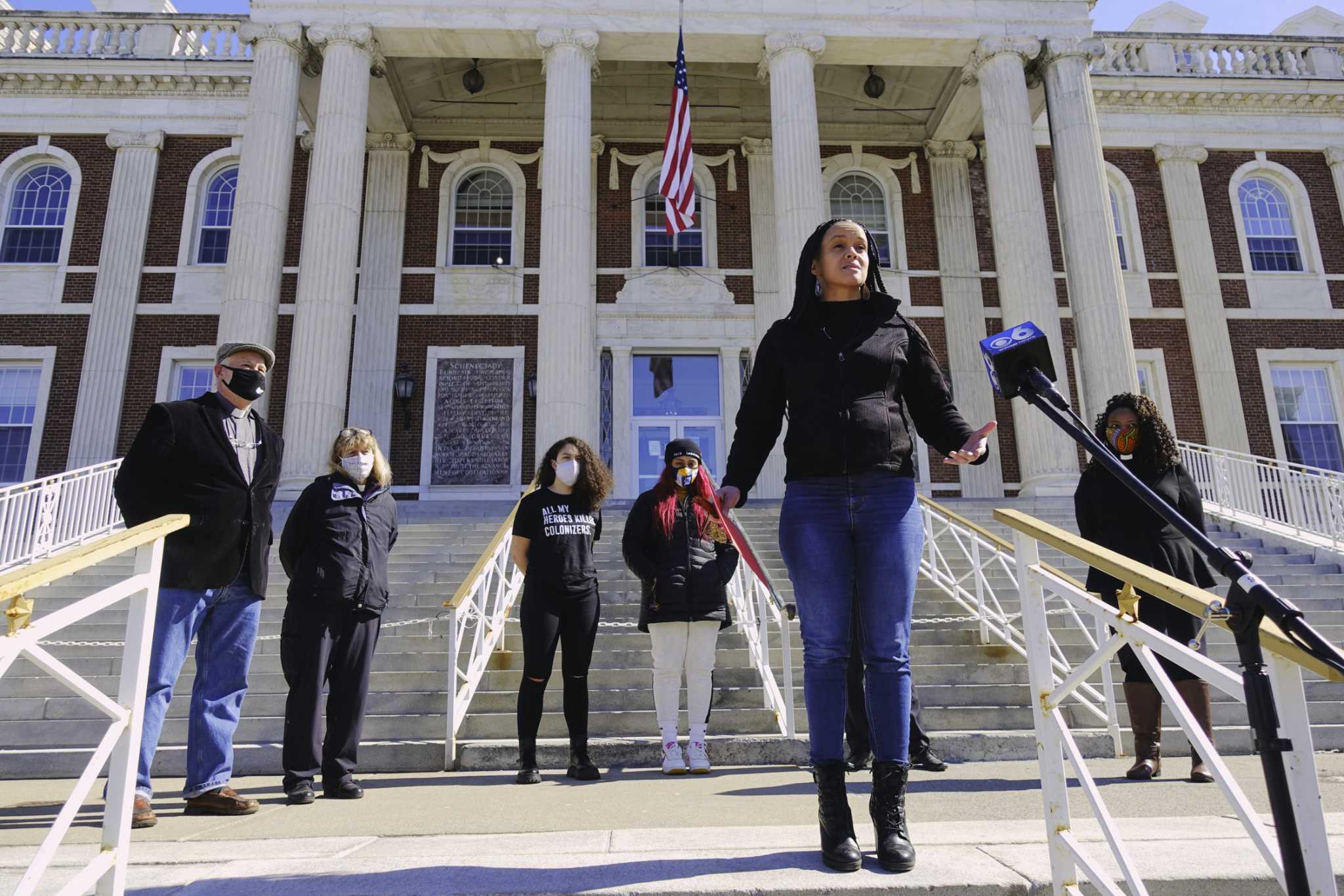 With reforms in sight, revamped community policing eyed in Schenectady - Vimarsana News
