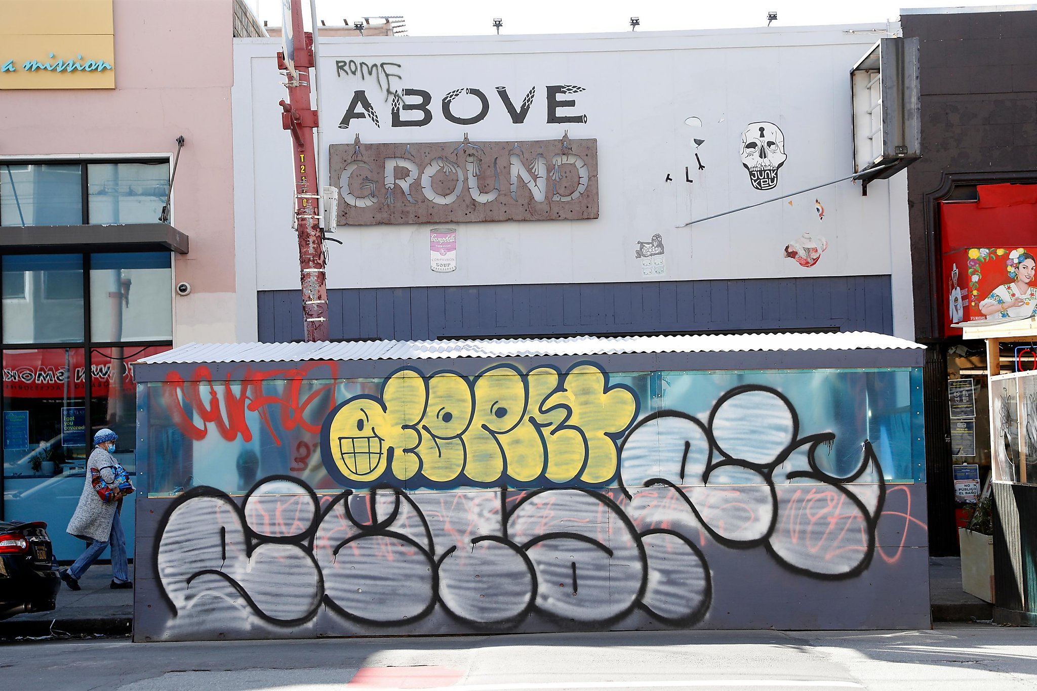S.F. businesses must quickly clean graffiti or face fines. One supervisor wants to change that - Vimarsana News