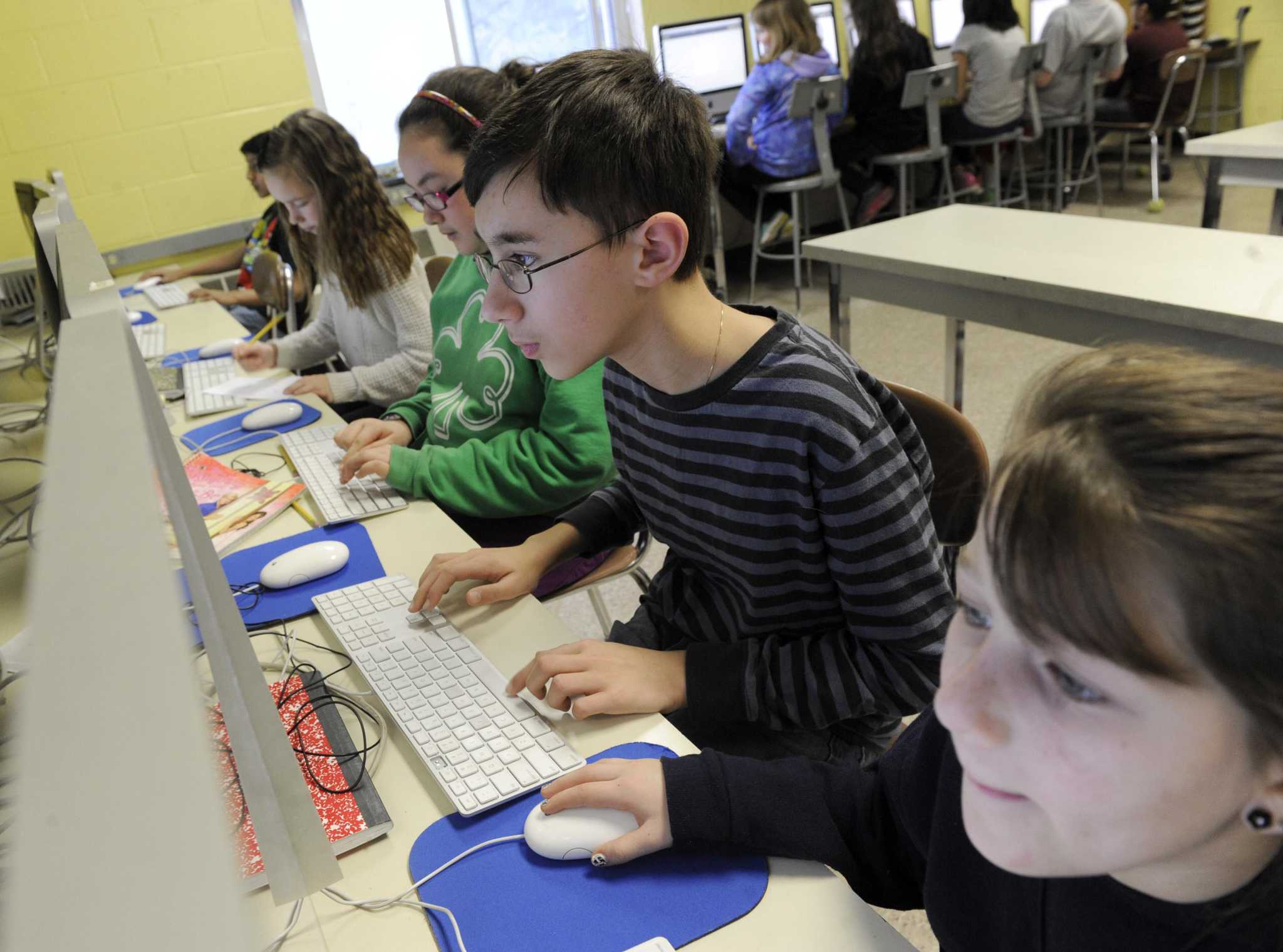 Standardized testing returns to Ridgefield - Vimarsana News