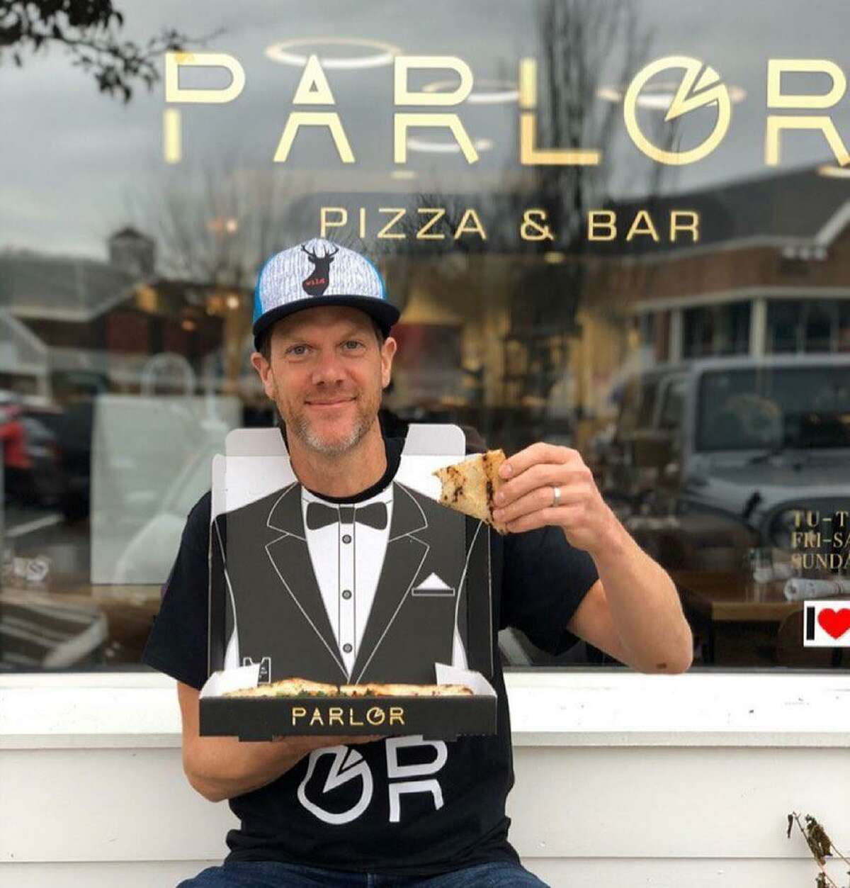 Parlor owner and Wilton resident Tim Labant is looking forward to bringing his acclaimed brick-oven restaurant, reviewed as “superb” by Connecticut Magazine, to Darien in early April. The location will be at 1020 Post Road.