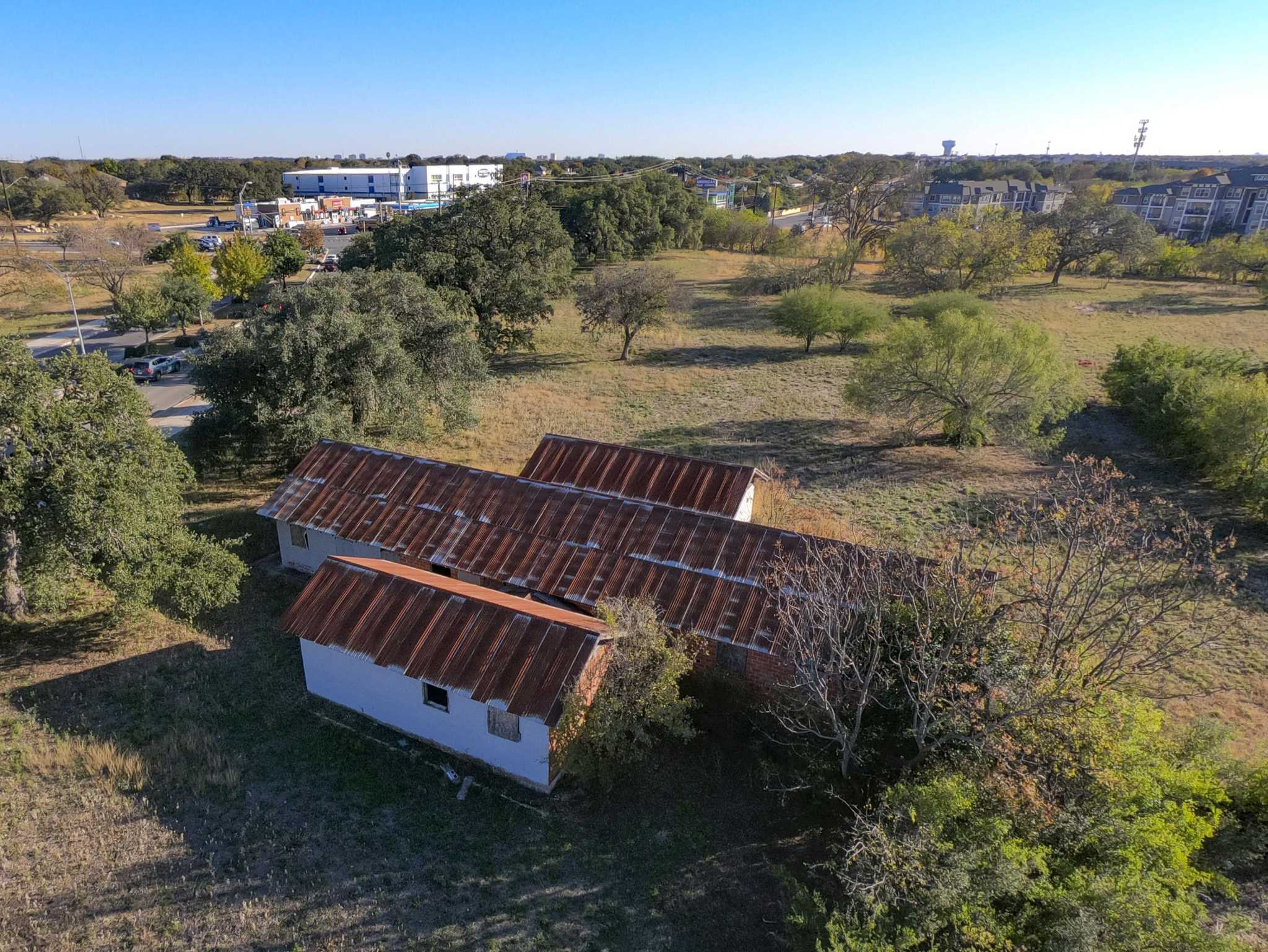 Abandoned North Side dairy barn is denied historic status - Vimarsana News