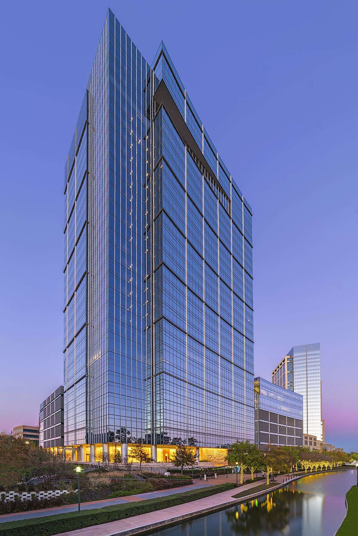 Howard Hughes Corp. has announced new leases with Clouthier Law and Banorte Securities International at 9950 Woodloch Forest Tower.