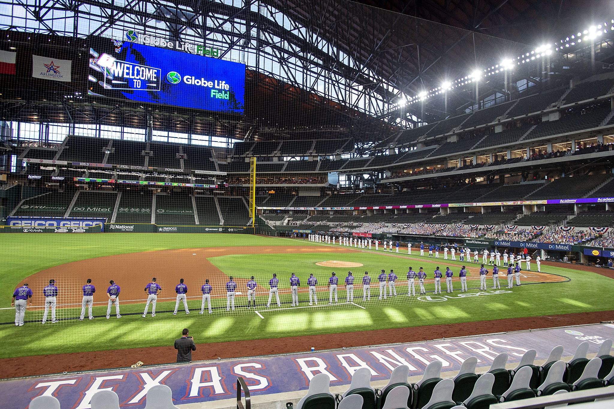 Texas Rangers in line to be first sports team back to full attendance