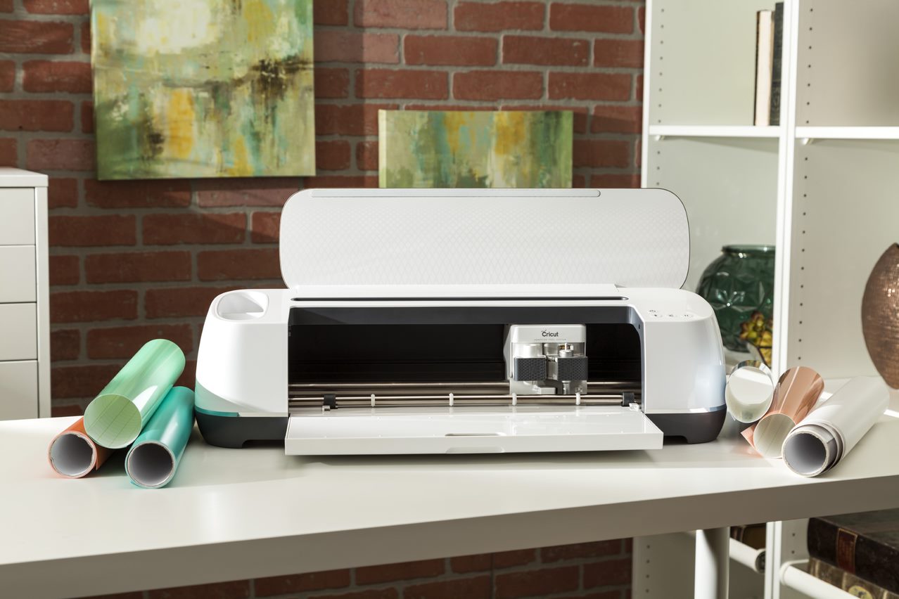 Get crafty when you save $70 on a Cricut Maker Machine - Vimarsana News