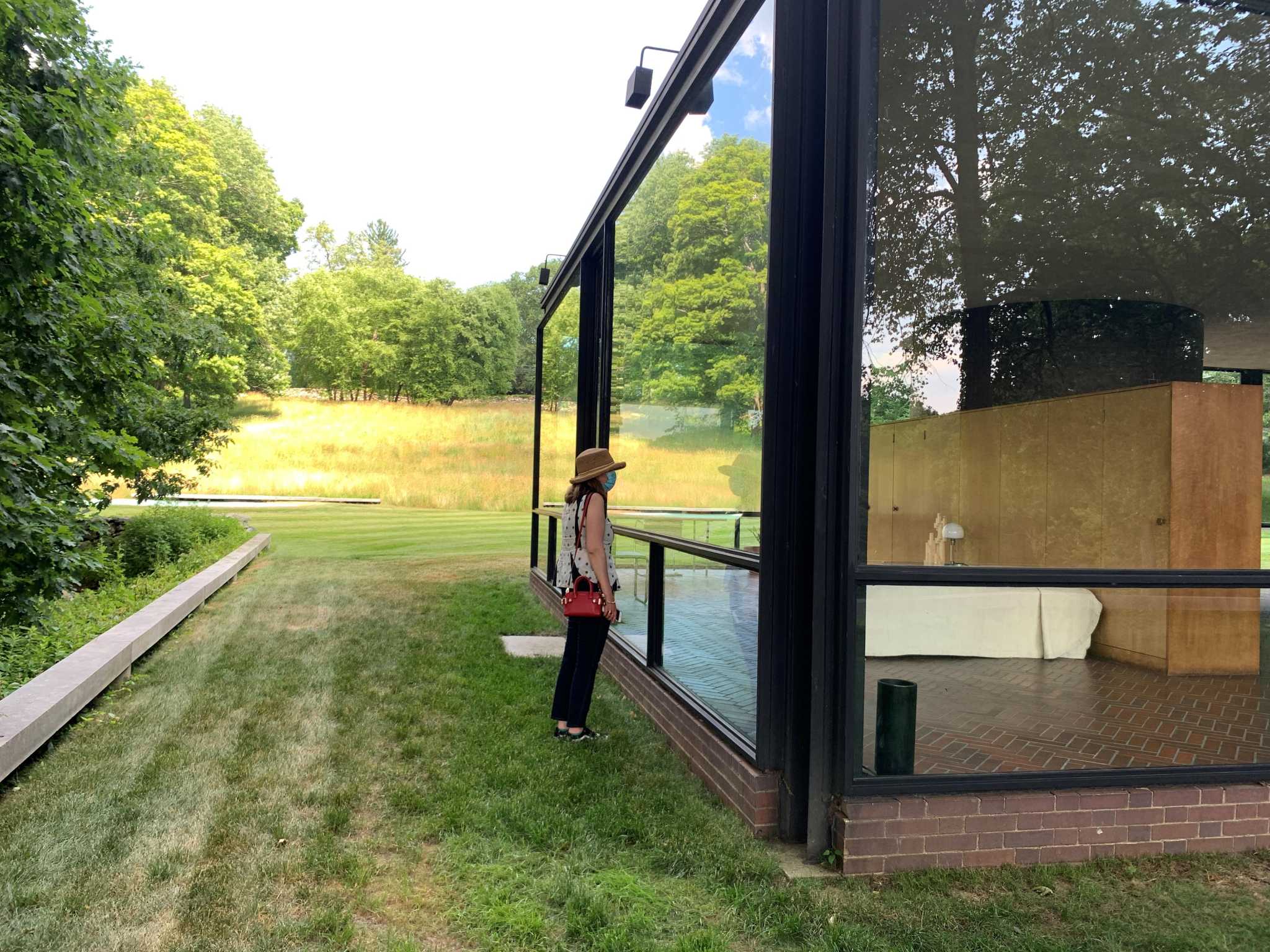 New Canaan's Glass House full campus open for first time since 2019 - Vimarsana News