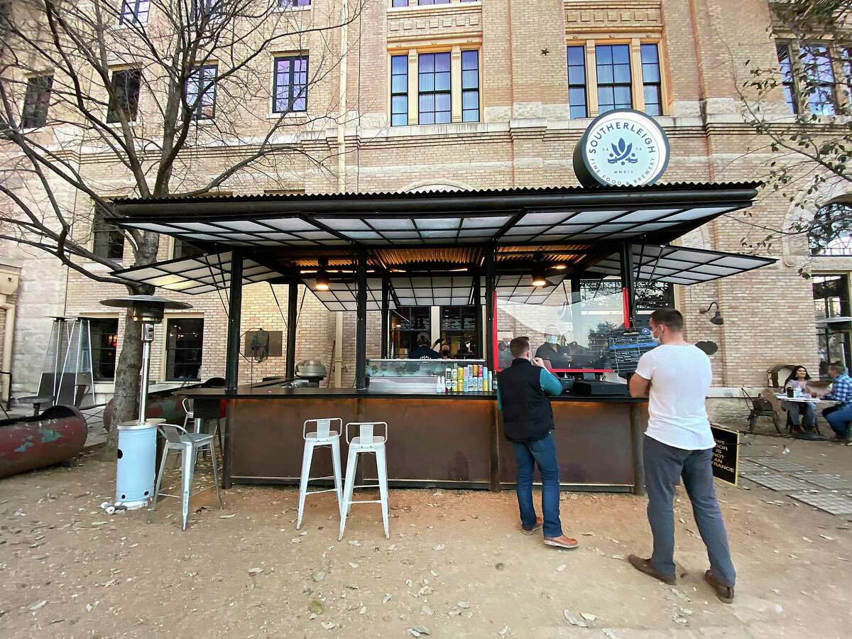 East Coast oysters 5 of the best San Antonio oyster bars, restaurants