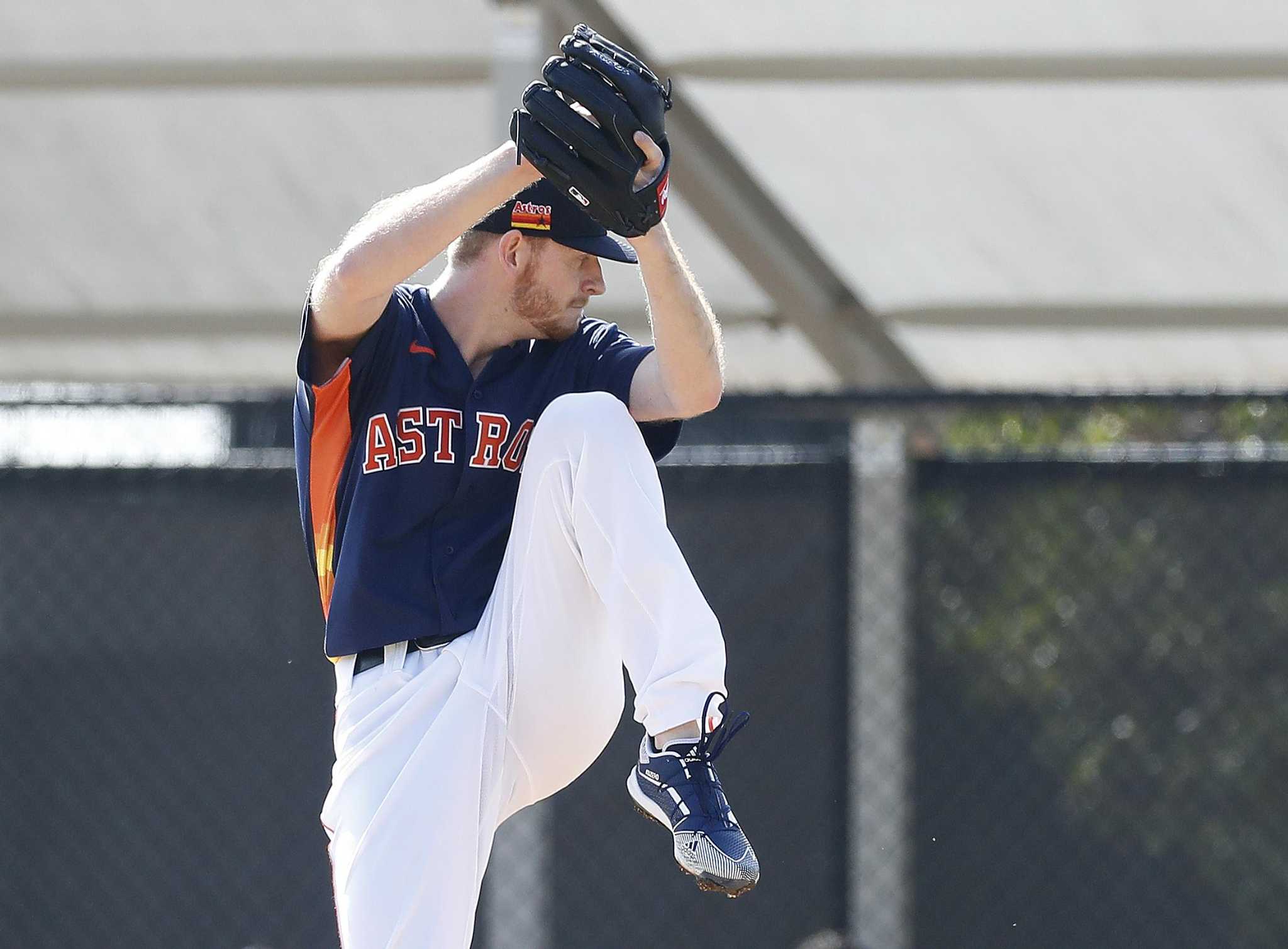 Unusual delivery just part of what makes Astros pitcher Tyler Ivey