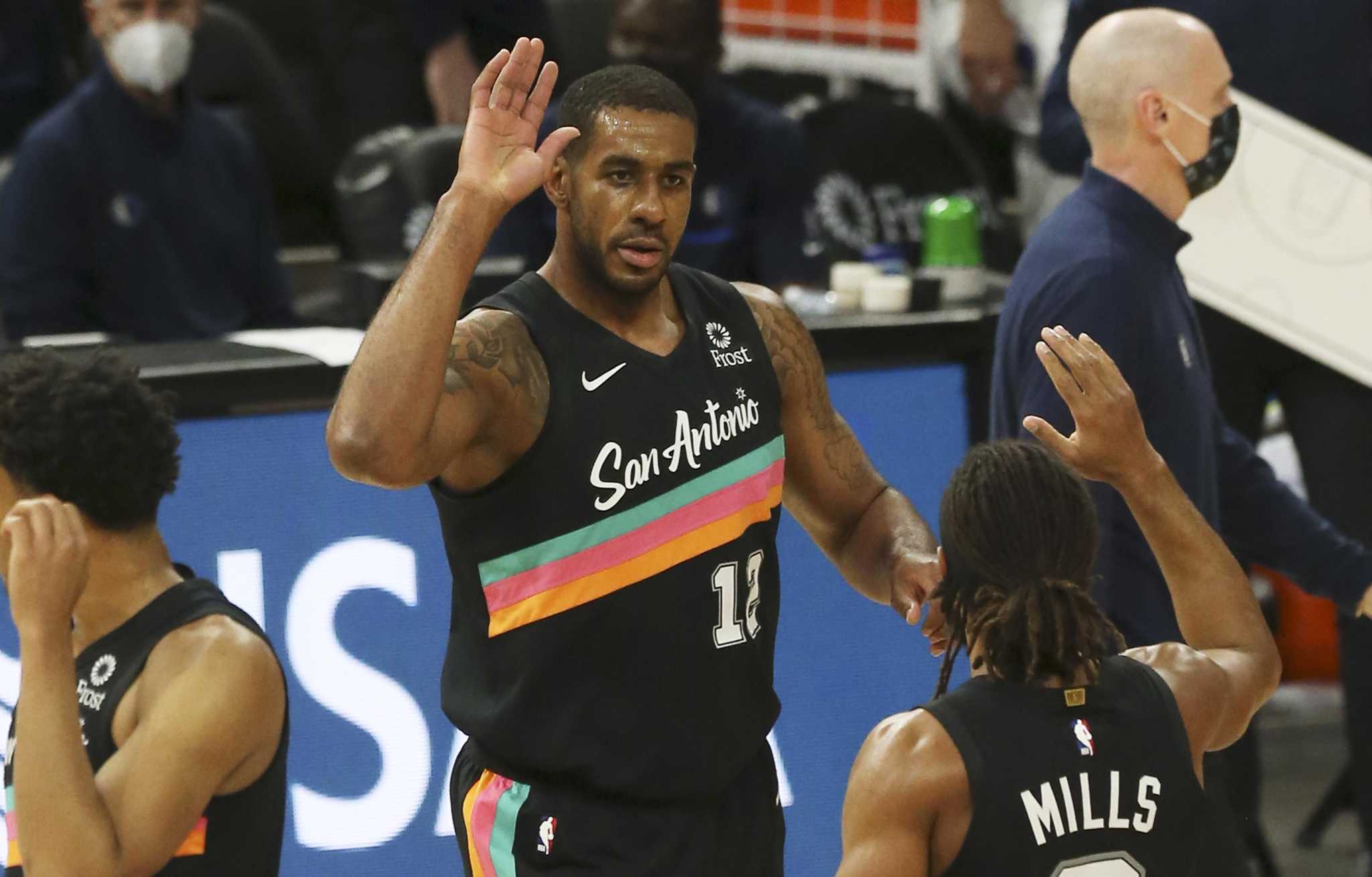LaMarcus Aldridge open to long-term deal with Trail Blazers 