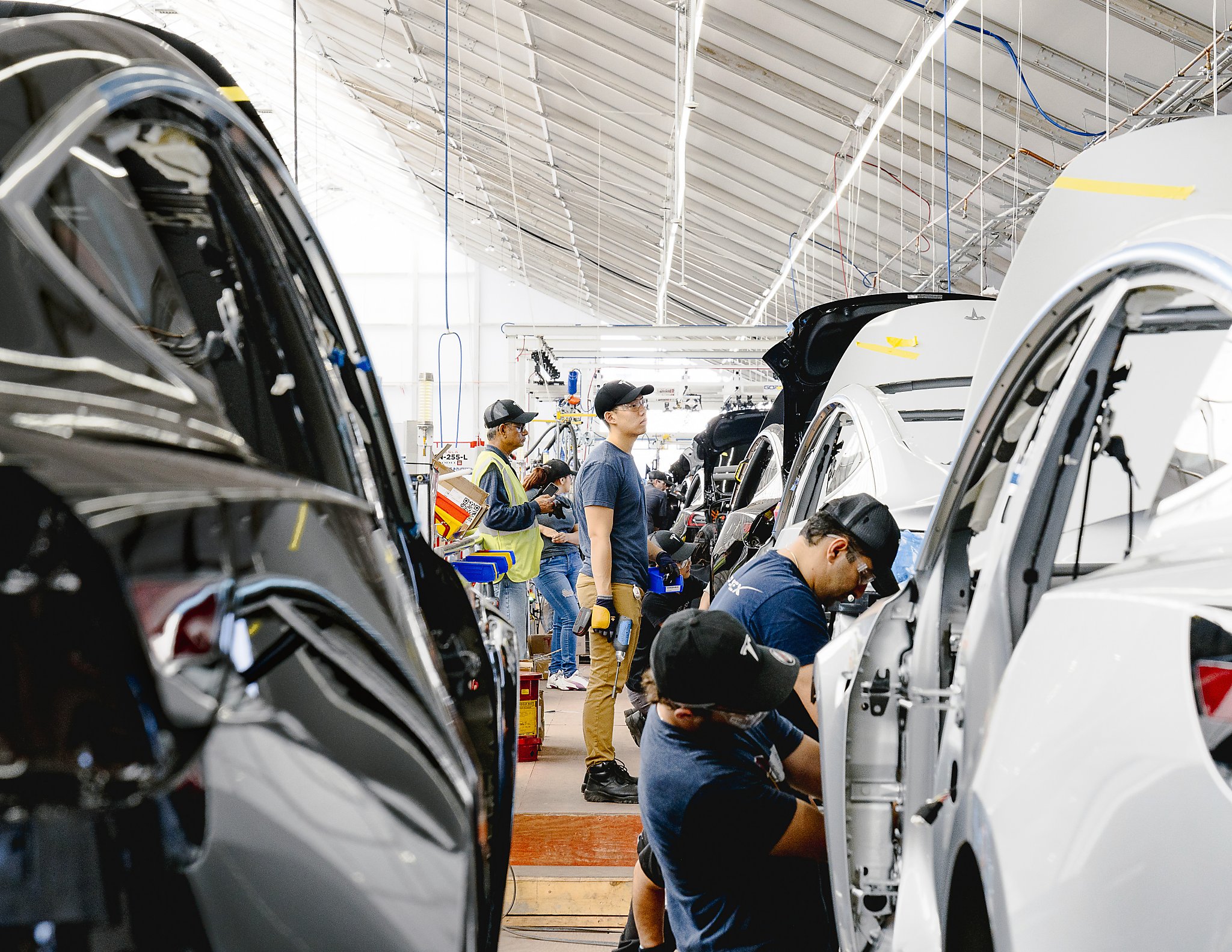 Fire breaks out at Tesla manufacturing plant in Fremont - Vimarsana News