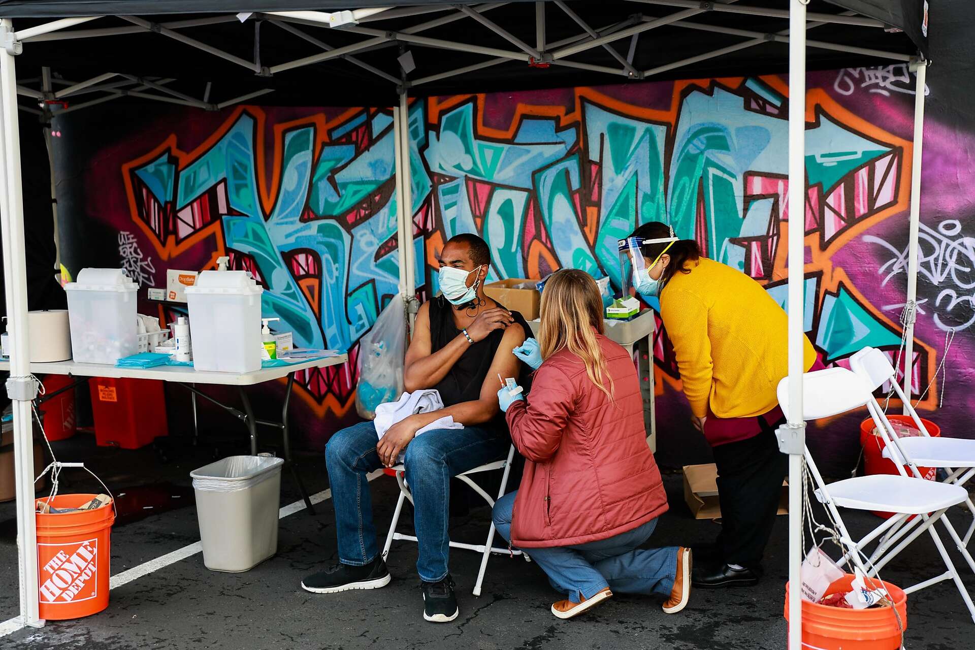 Bay Area counties take scattershot approach to vaccinating homeless people  against COVID-19