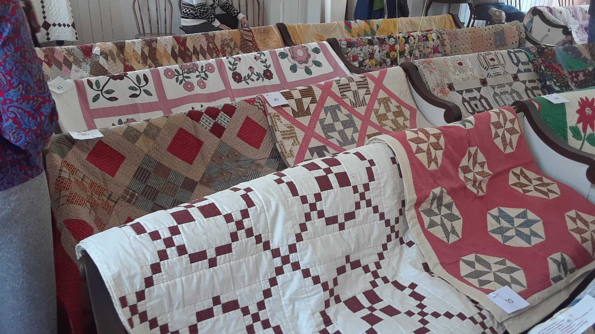 Haddam Neck church holding quilt show in May