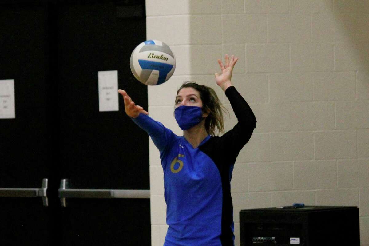 Sara Bromley serves the ball during a match at Frankfort last fall. (News Advocate file photo)