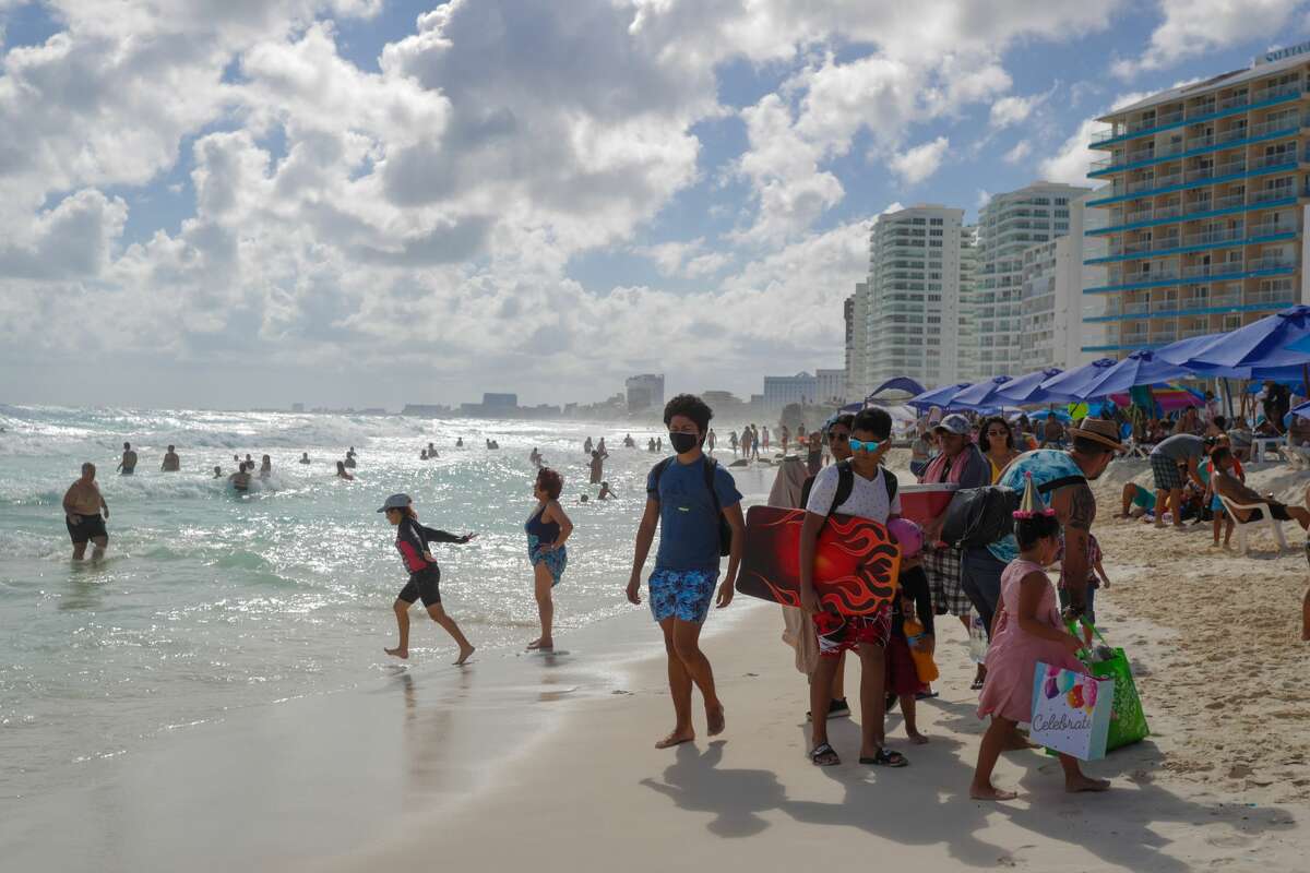 Even though a sun-soaked escape to Mexico is tempting, the U.S. Embassy is warning Americans to rethink Spring Break and non-essential travel due to COVID-19 Featured image: Cancun, Mexico