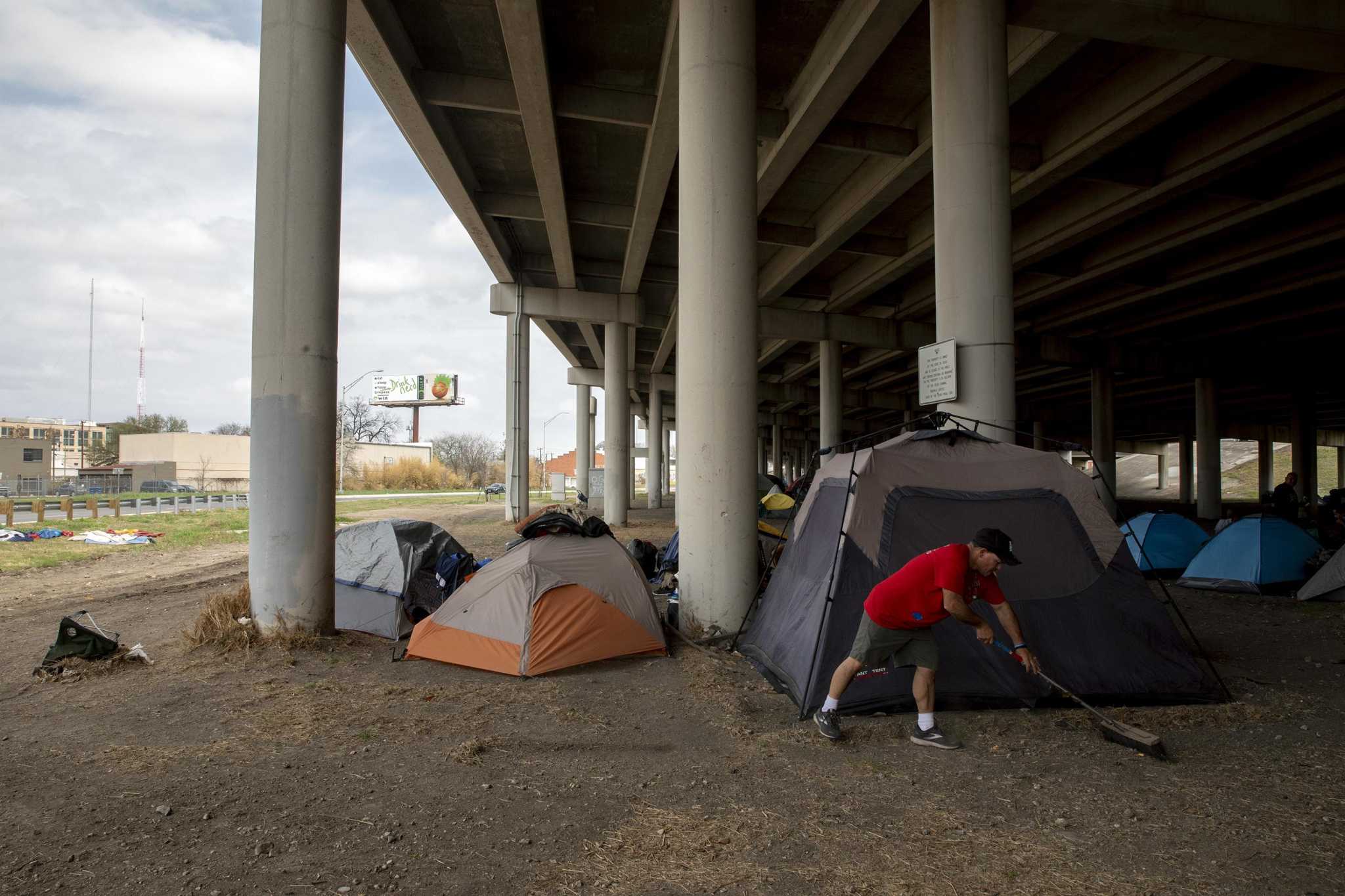 San Antonio may buy East Side Garden Inn for homeless - Vimarsana News