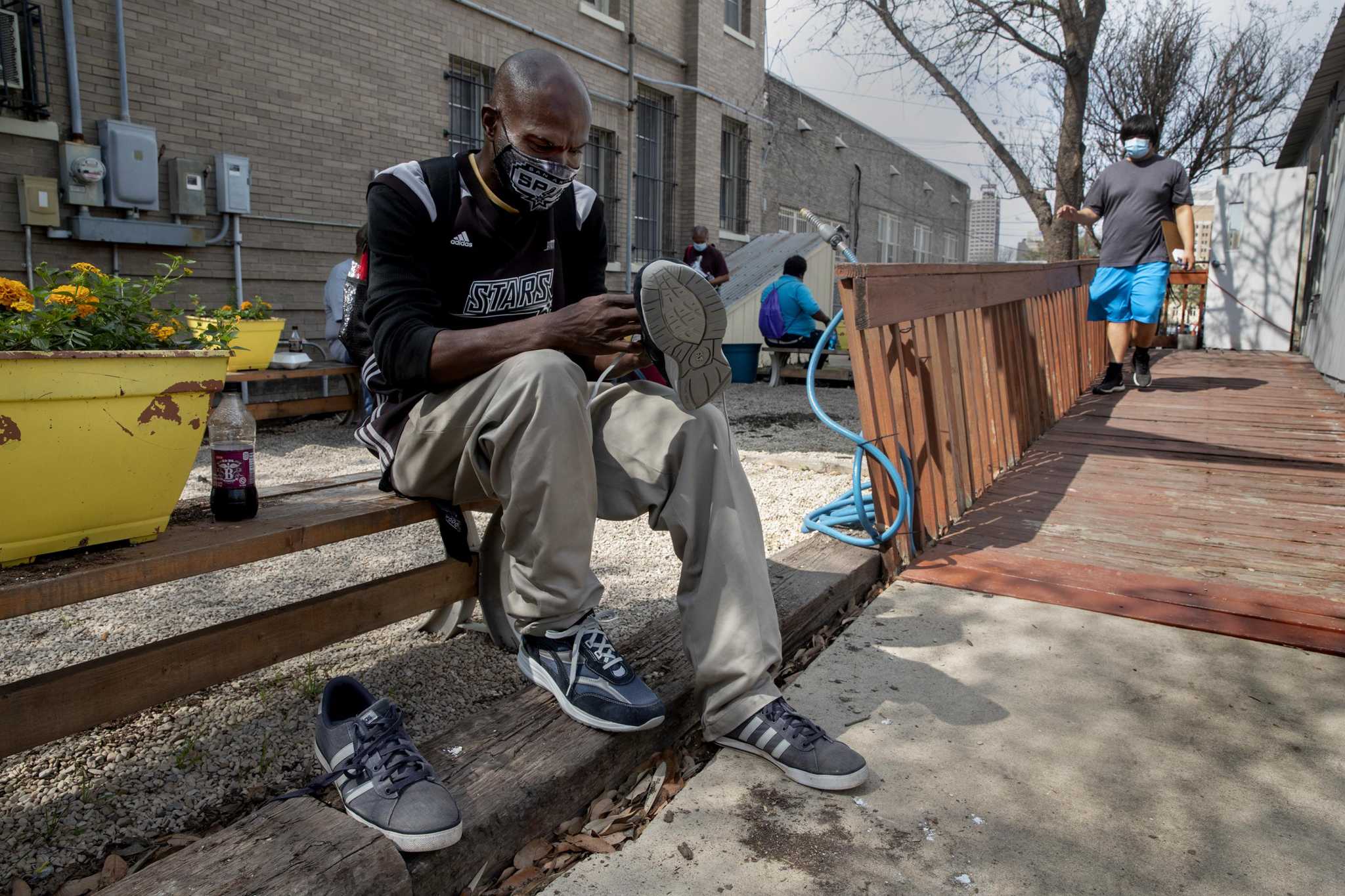 Sneakers, snacks and shelter - CAM event connects homeless to services in San Antonio - Vimarsana News