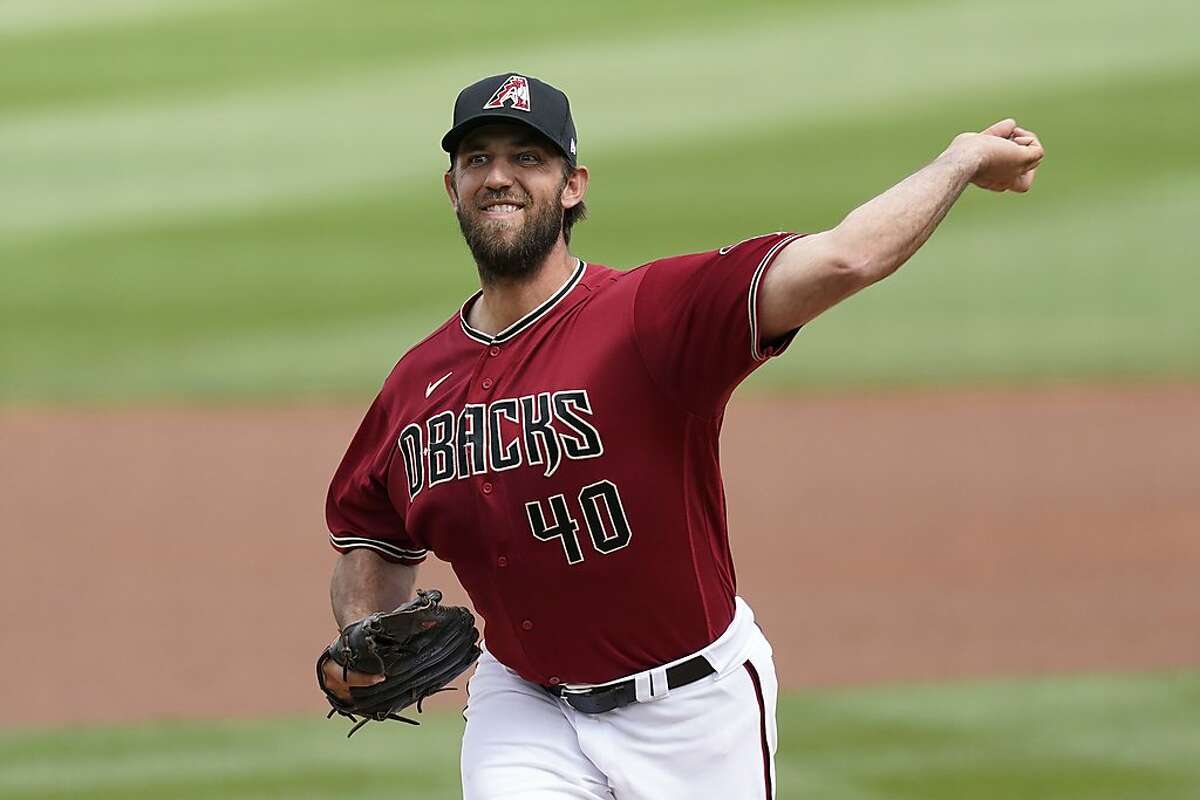 Giants' Madison Bumgarner scratched from spring start