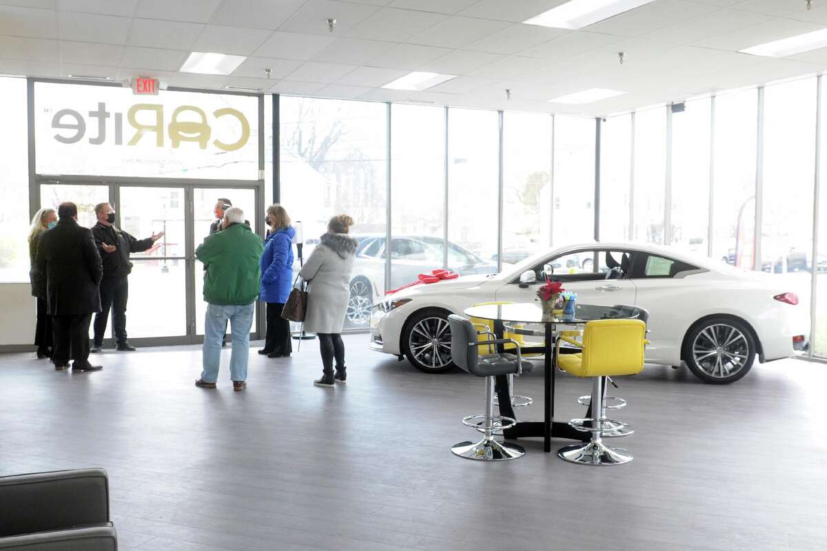 Stratford new spots for cakes, cars