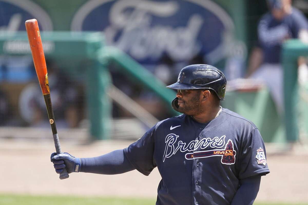 Longtime Giants infielder Pablo Sandoval looks for one more playoff run  with Braves
