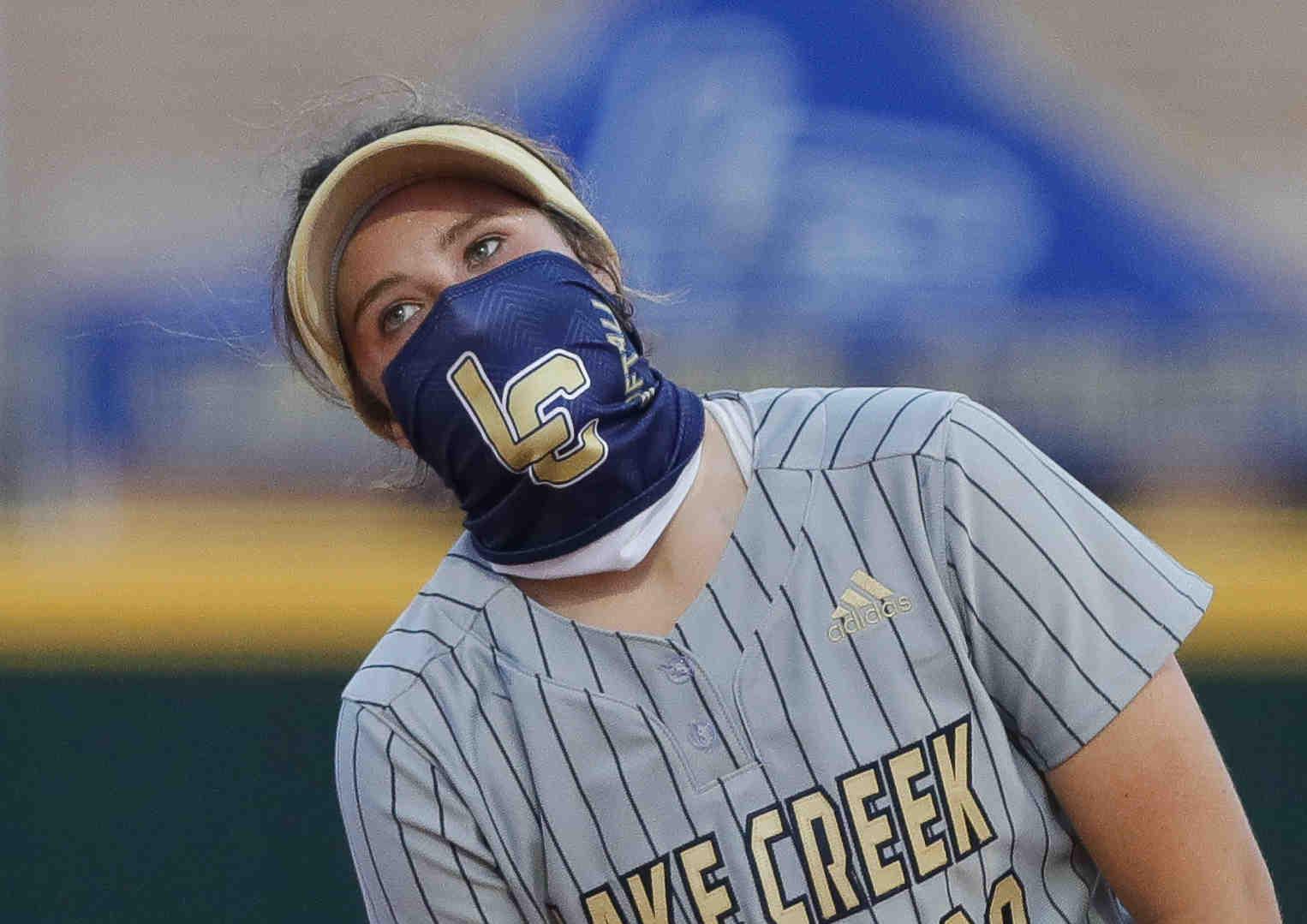 SOFTBALL ROUNDUP: Lake Creek Breezes Past Kingwood Park