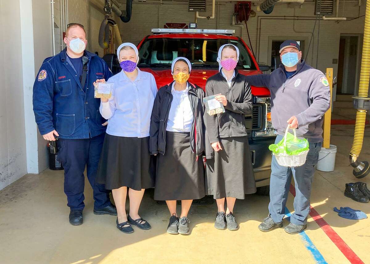 The Apostles of the Sacred Heart of Jesus recently delivered homemade cookies to members of the Hamden police and fire departments “in gratitude for their tireless service and dedication to the community.”