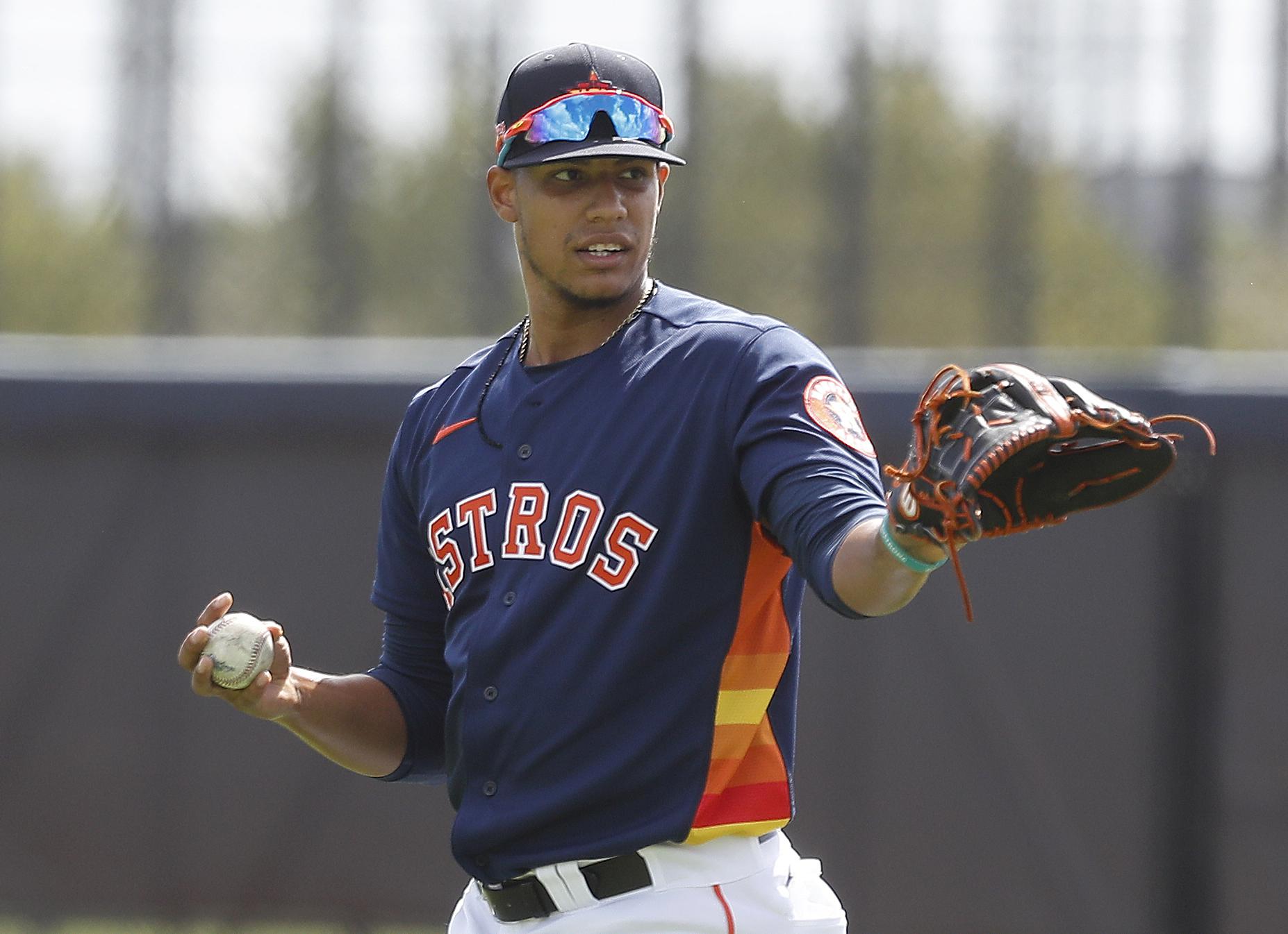 Bryan Abreu capitalizing on opportunity with Astros