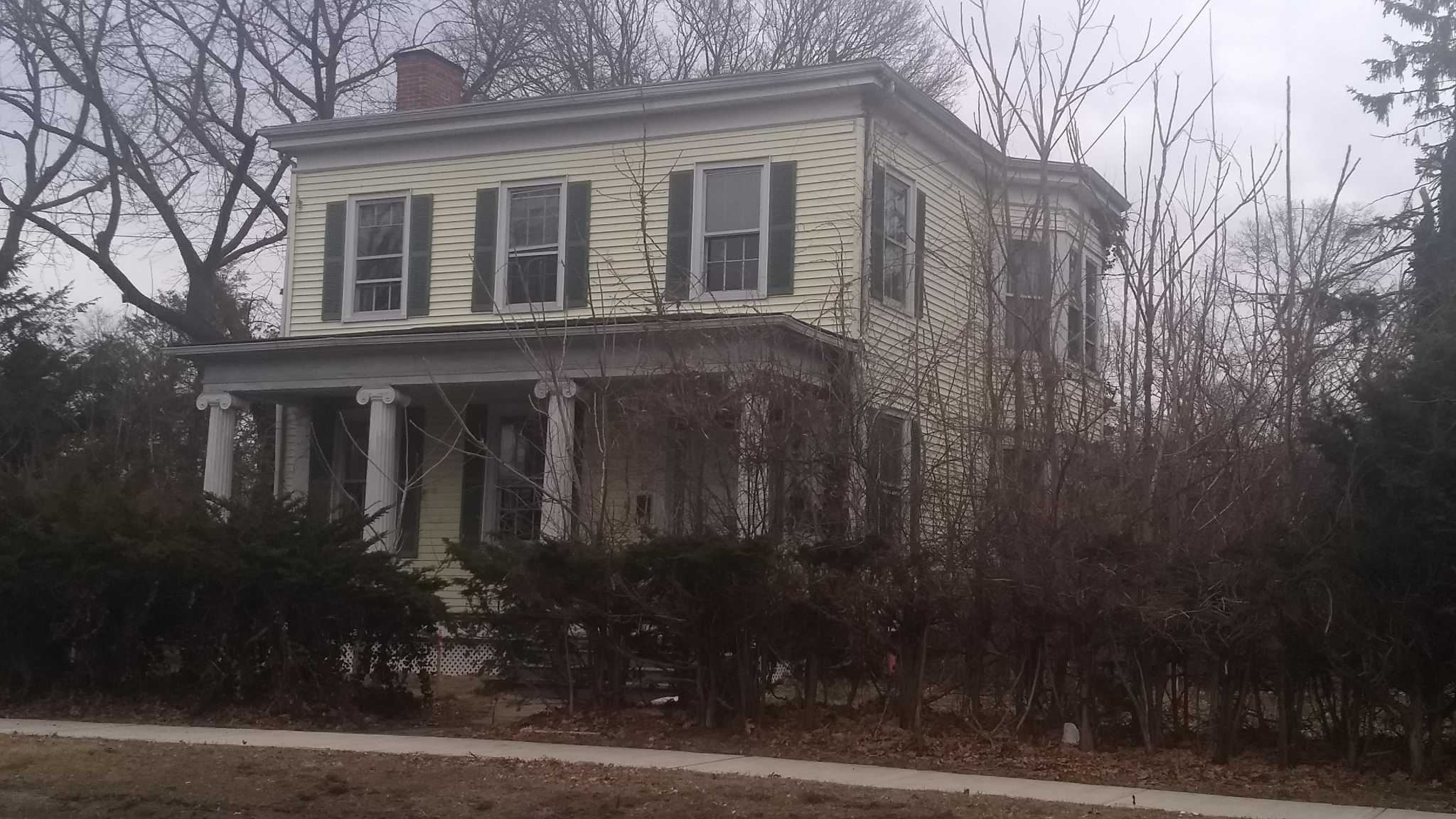 Milford zoning board nears ‘reluctant’ approval of apartment plan