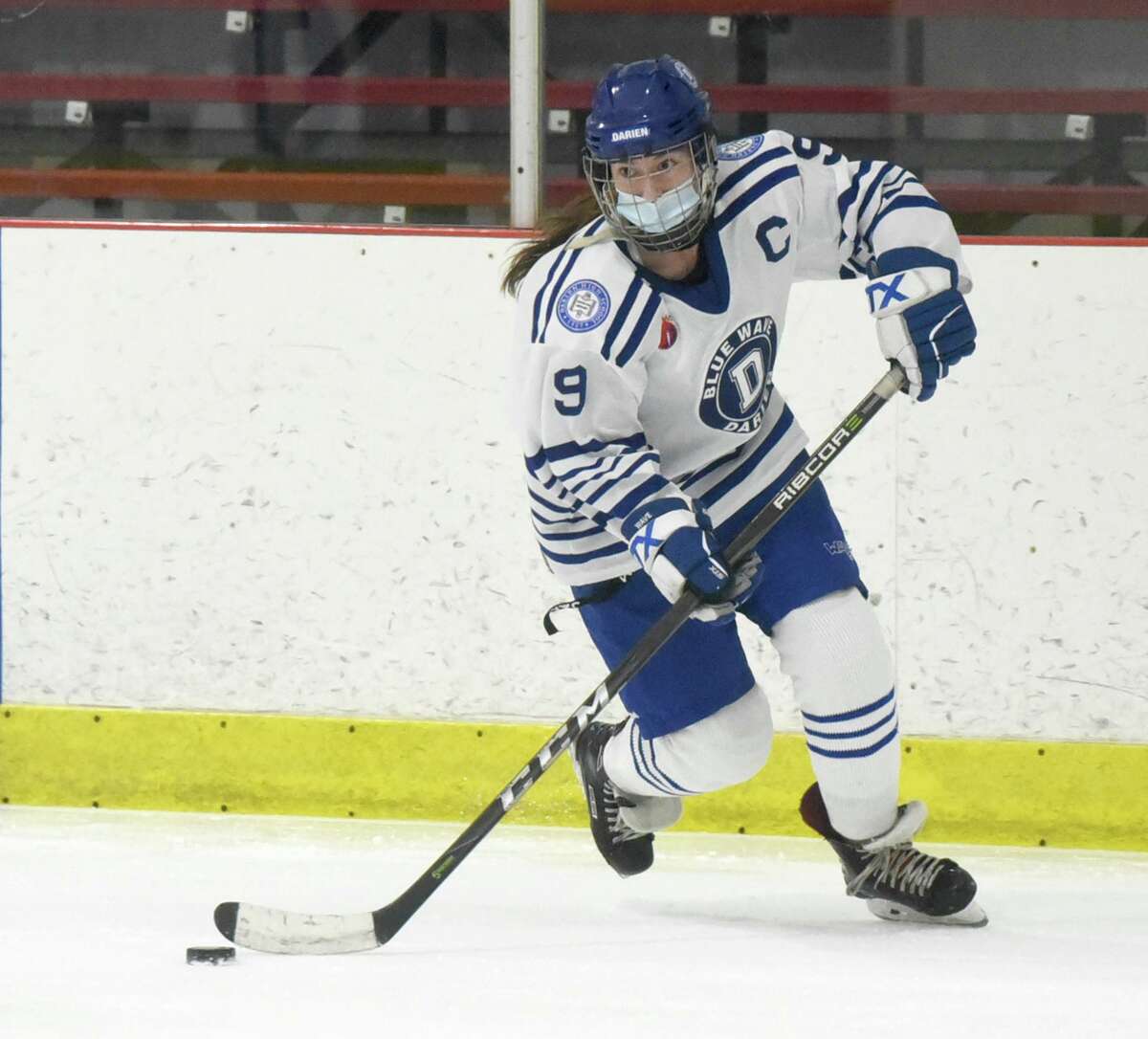 Girls ice hockey top performers/games to watch