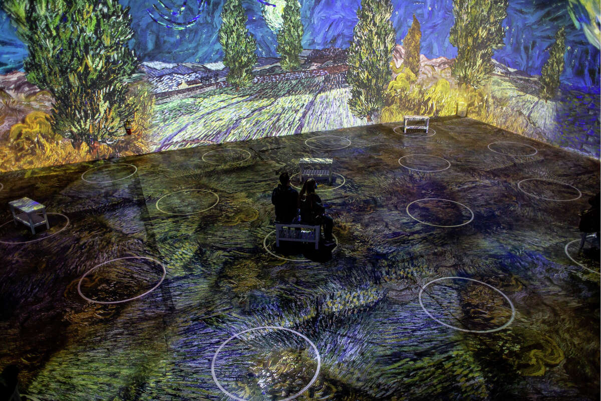 Inside the first day of SF's trippy immersive Van Gogh exhibit