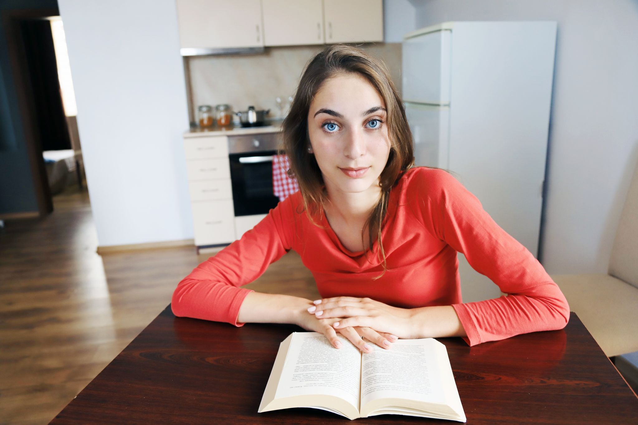 Dear Abby: Happy host declines help in the kitchen with a poem