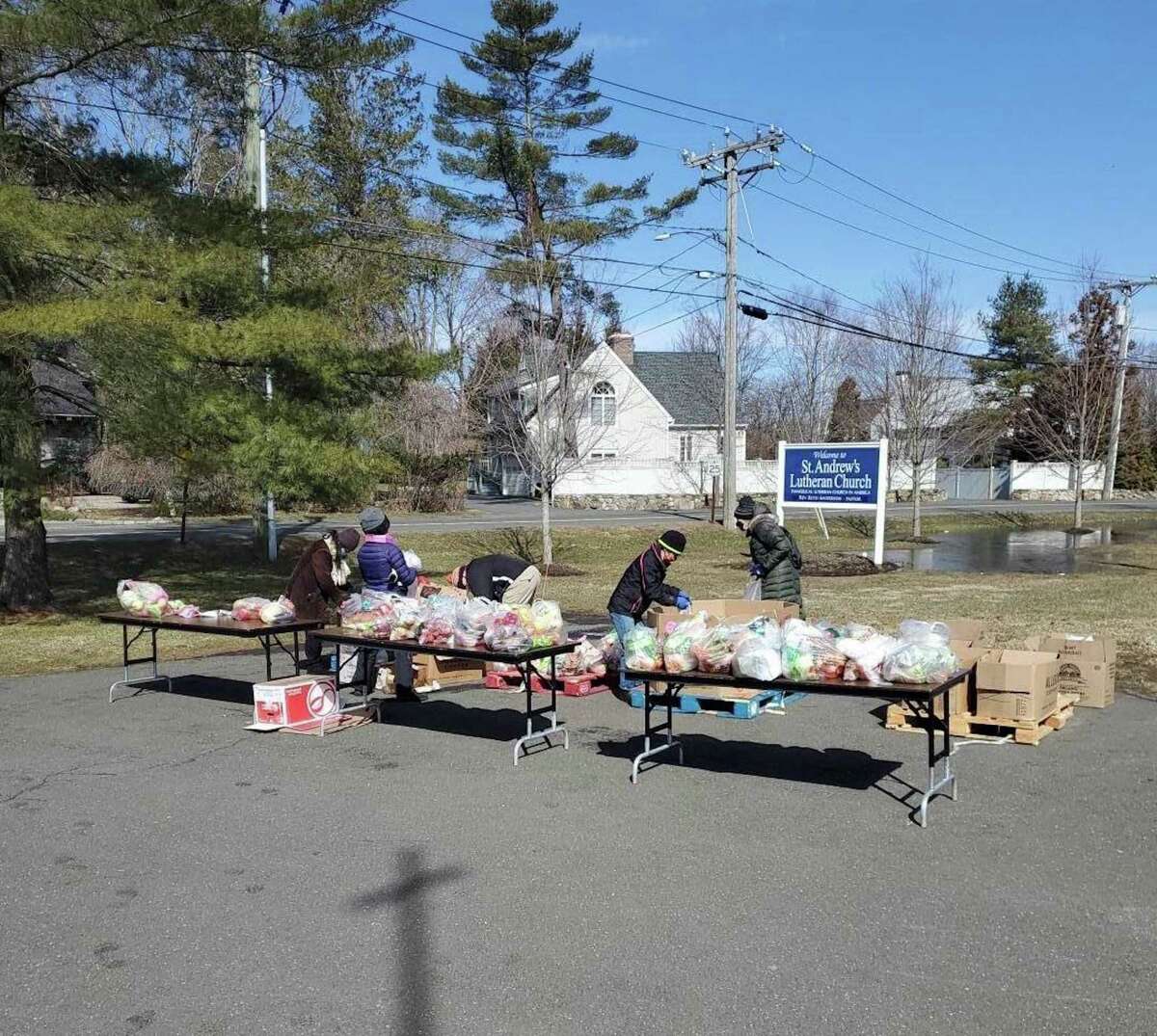 Ridgefield's Department of Social Services hosted its second mobile food pantry event of 2021 in partnership with Connecticut Food Bank at St. Andrew's Lutheran Church on Ivy Hill Road. Due to pandemic protocols, the event has an added focus on sustainability.