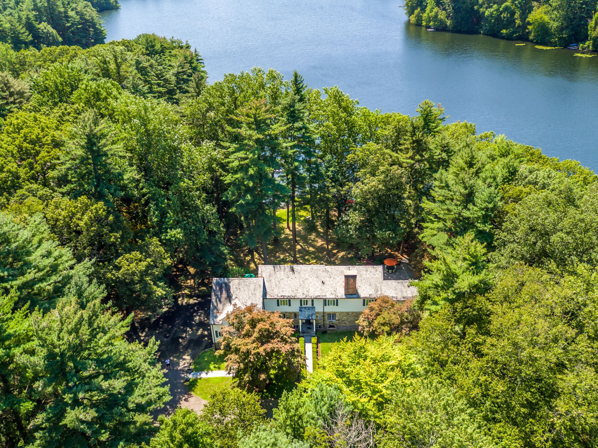 On the market Waterfront Stratford house in private lake community