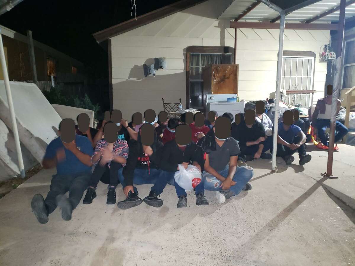 U.S. Border Patrol agents and Laredo police officers detained 22 immigrants at a stash house on Alvarado Lane in south Laredo.