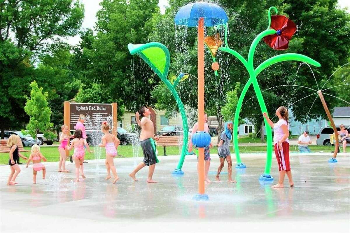 The Hemlock Park improvement project will include installation of a Splash Pad similar to the one pictured along with other amenities. (Courtesy photo)