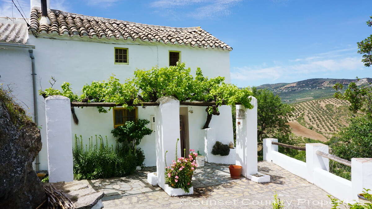A historic cottage in southern Spain for €99K, via Cheap Old Houses Abroad and Sun Country Properties.