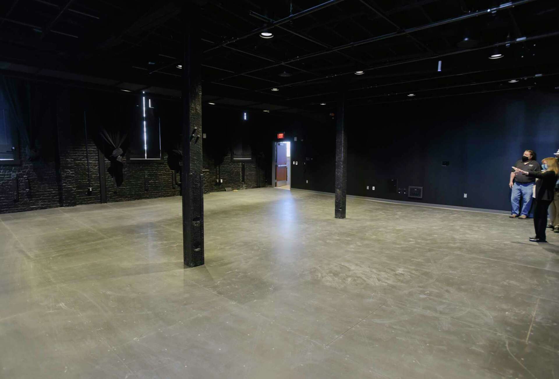 Capital Rep's new theater is excellent. Its first show is, too.