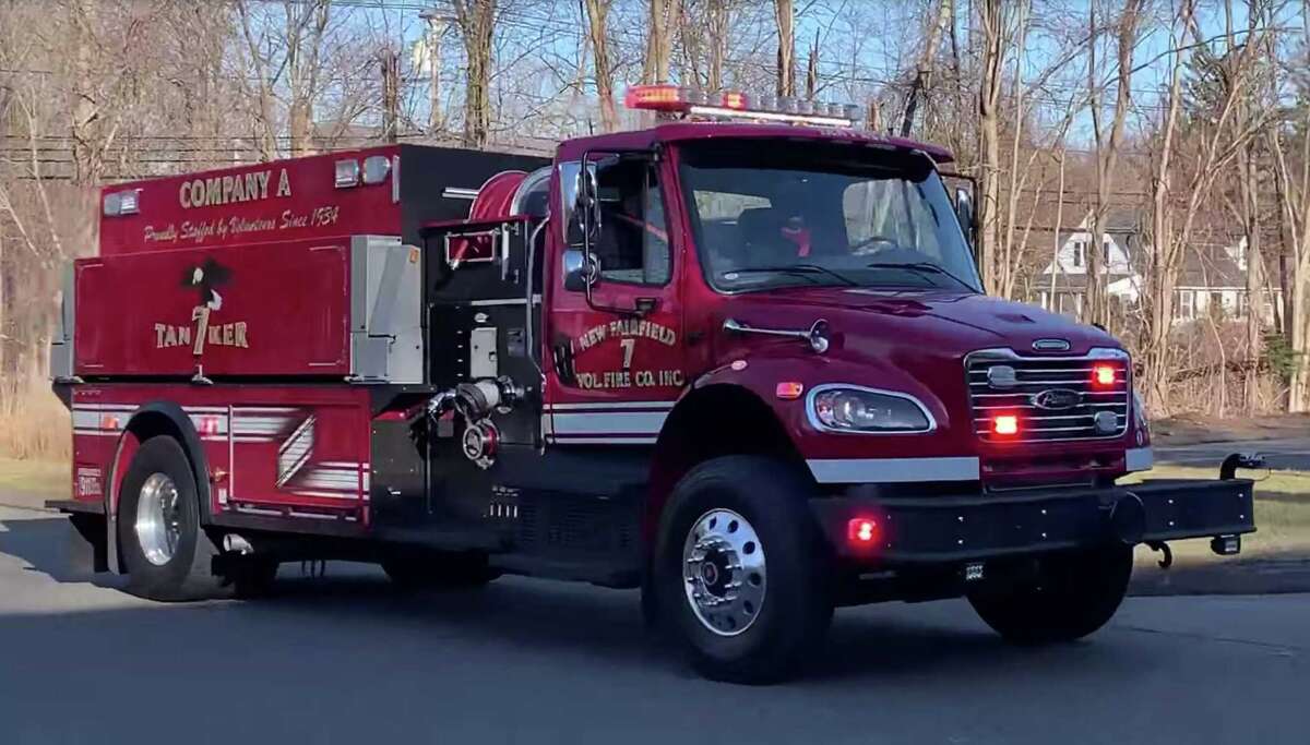 New Fairfield replaces rusting fire truck with new, under budget, tanker