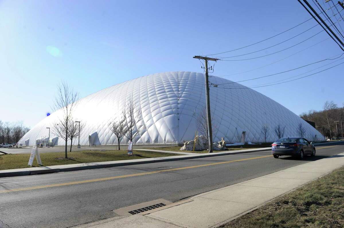 A sports complex, similar to the Danbury Sports Dome, is being discussed in Wilton.