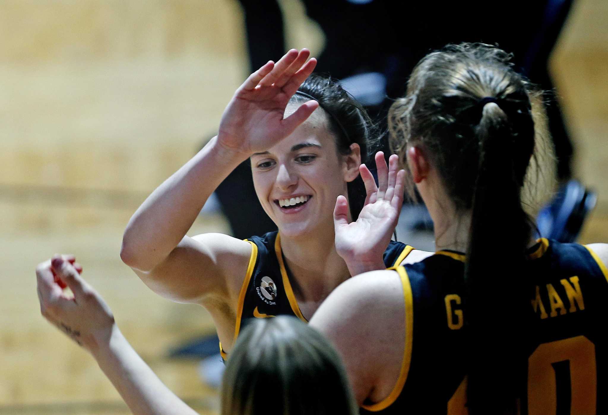 No. 1 UConn vs. No. 5 Iowa: Time, TV and what you need to know
