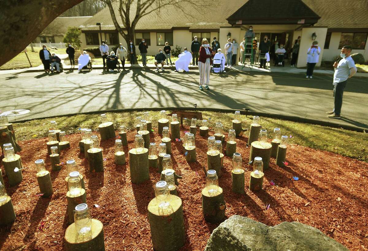 Shelton’s Apple Rehab holds memorial to honor those who died at the